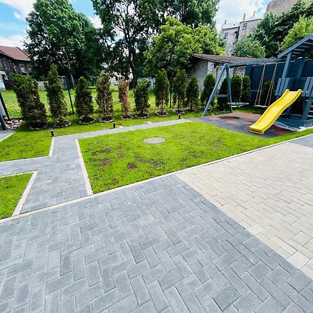 The Right Coast Apartment With Free Private Parking Riga Bagian luar foto