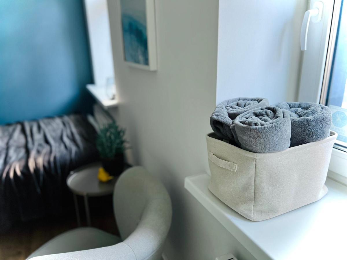 The Right Coast Apartment With Free Private Parking Riga Bagian luar foto