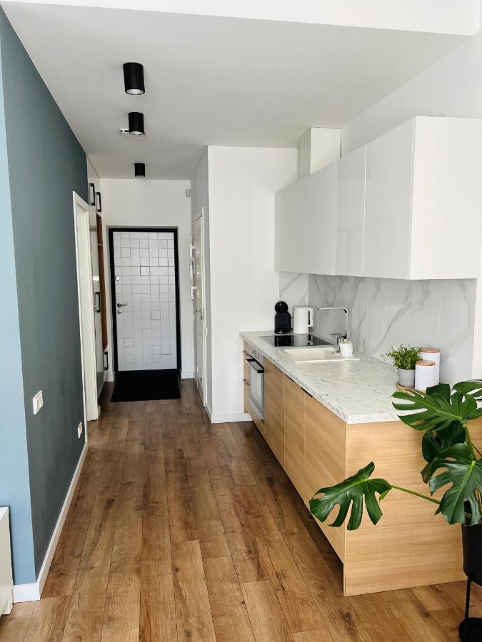 The Right Coast Apartment With Free Private Parking Riga Bagian luar foto