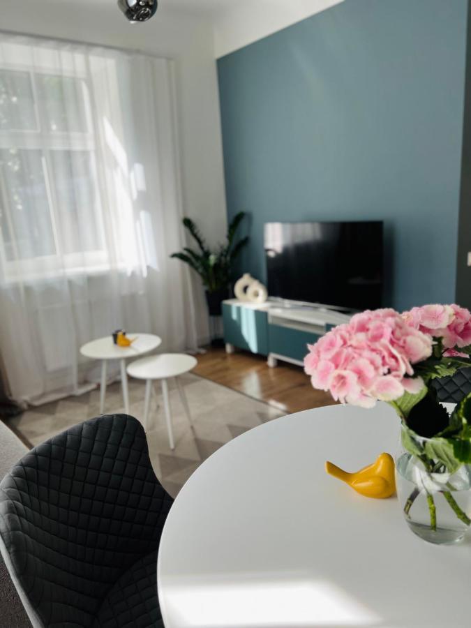 The Right Coast Apartment With Free Private Parking Riga Bagian luar foto