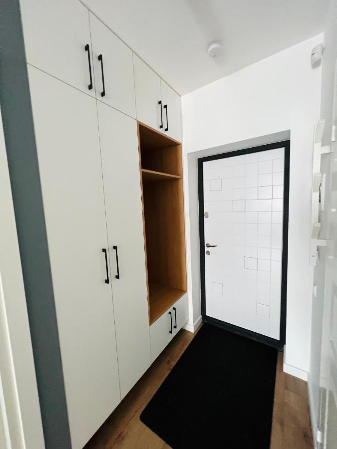 The Right Coast Apartment With Free Private Parking Riga Bagian luar foto