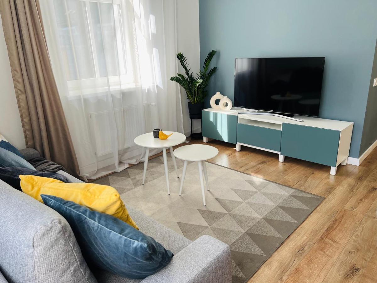 The Right Coast Apartment With Free Private Parking Riga Bagian luar foto