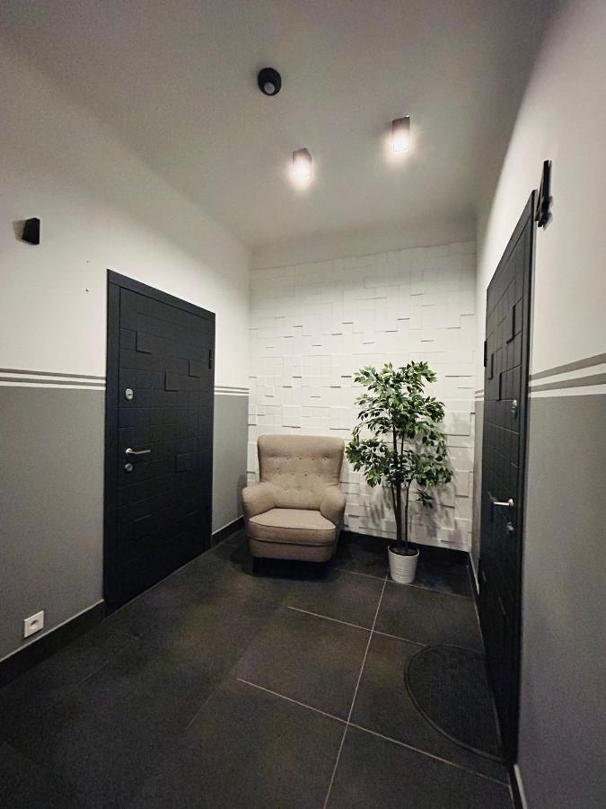 The Right Coast Apartment With Free Private Parking Riga Bagian luar foto