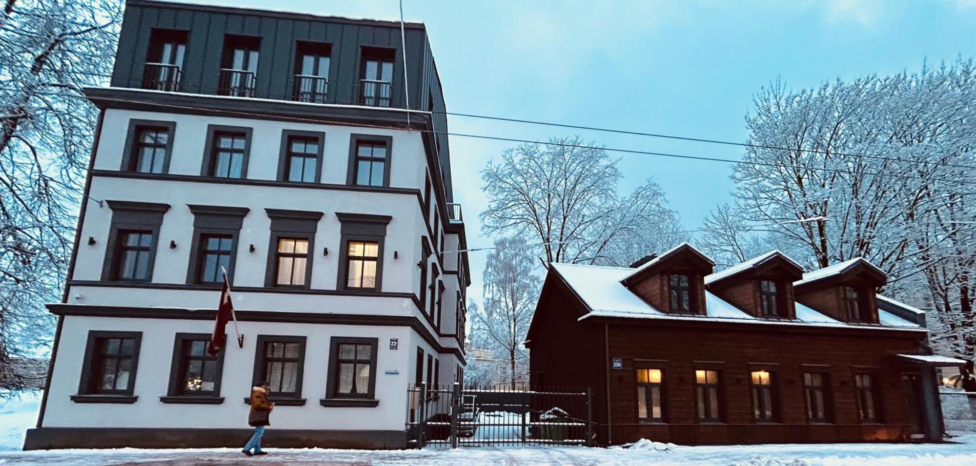 The Right Coast Apartment With Free Private Parking Riga Bagian luar foto
